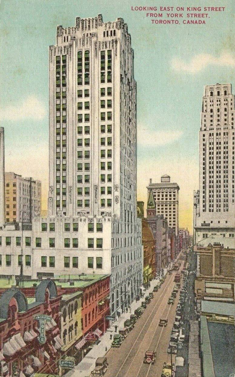 POSTCARD - TORONTO - KING STREET - LOOKING E FROM YORK - AERIAL - STAR BUILDING - CANADIAN IMPERIAL BANK - TINTED - 1930s